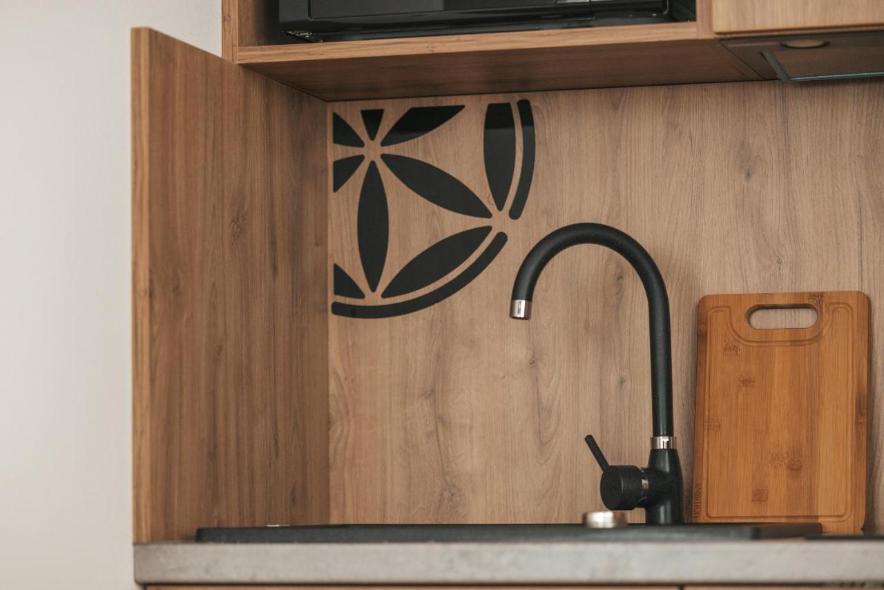 Apartamenty Grand Tatry - Sauna I Jacuzzi Wliczone W Cene Pobytu - 10 Minut Pieszo Od Term Bania Бялка Татранска Екстериор снимка